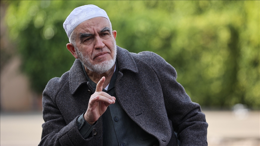 الشيخ رائد صلاح يدخل "الأقصى" بعد إبعاده 15 عامًا