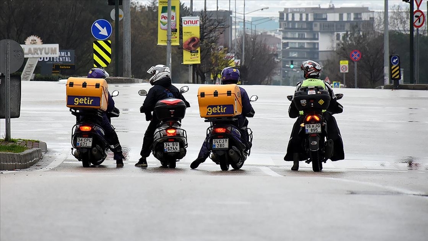 Türk-İşten motosikletli kuryelere tam destek