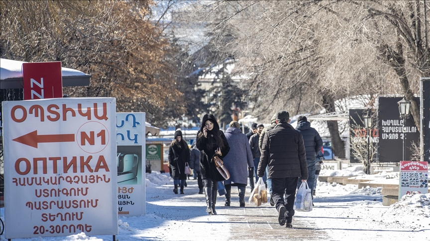 Business owners in Armenian border city eagerly await opening of border with Turkiye