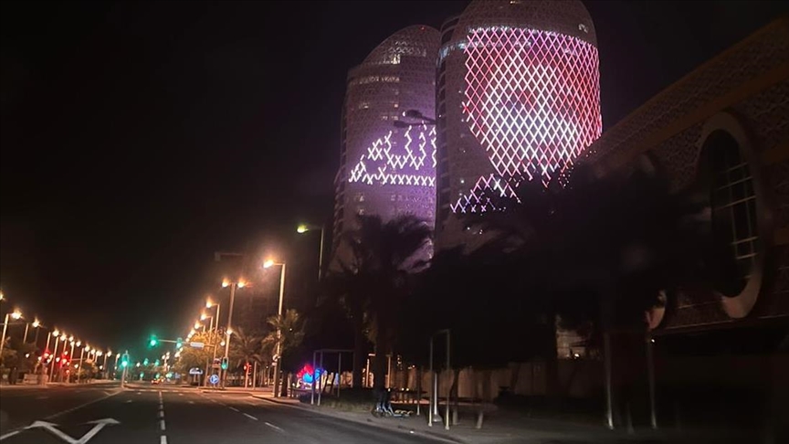 تعاطفا معه..‏إضاءة أبراج قطرية بصورة الطفل المغربي ريان