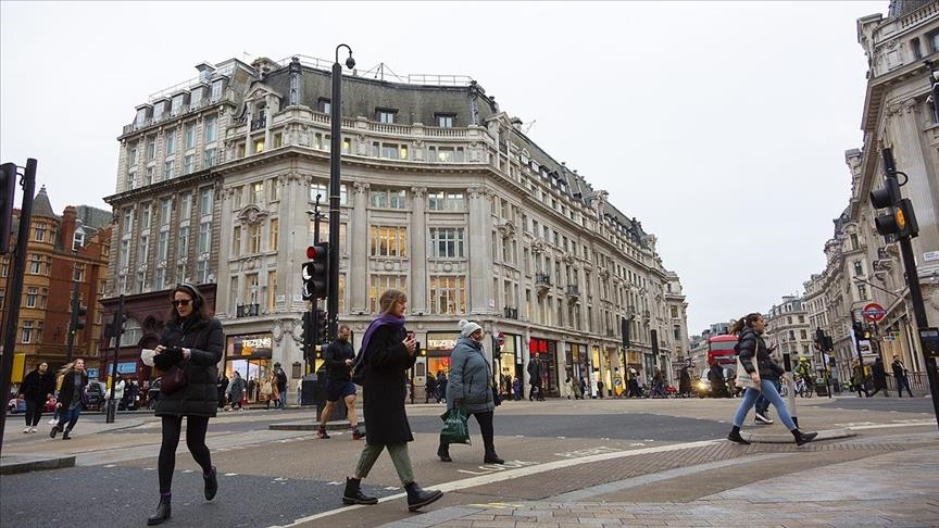 UK premier plans to end all COVID-19 restrictions a month early