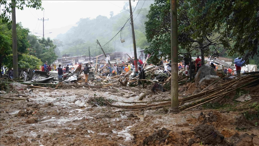 Al menos 16 muertos deja un deslizamiento de tierra en Colombia