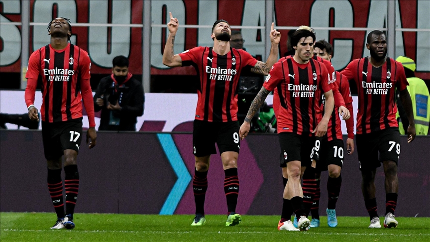 İtalya Kupası'nda Milan, Lazio'yu farklı yenerek tur atladı