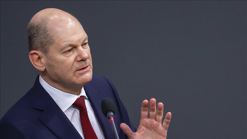 El canciller de Alemania promete usar todos los medios diplomáticos para evitar una guerra en Europa
