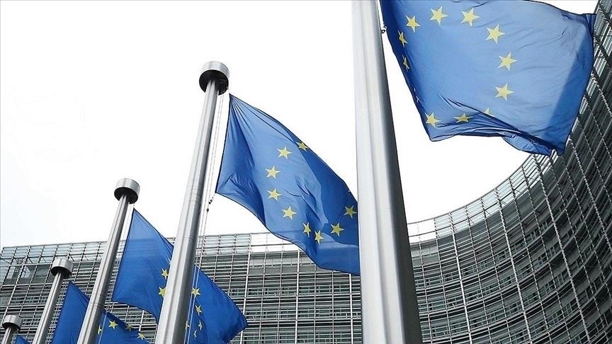 الاتحاد الأوروبي يطلب من دبلوماسييه مغادرة أوكرانيا