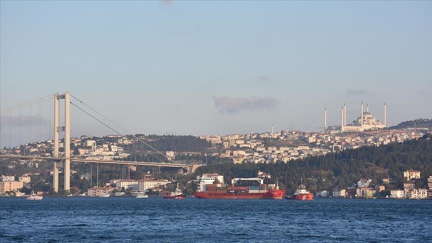 Turquie: le trafic maritime interrompu dans le détroit du Bosphore