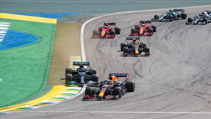 Formula 1de sprint yarışlarına bu sezon da devam edilecek
