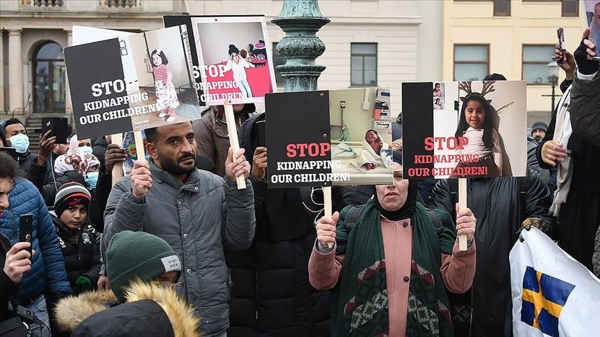 Muslim immigrant families protest against Swedish agency for taking their children