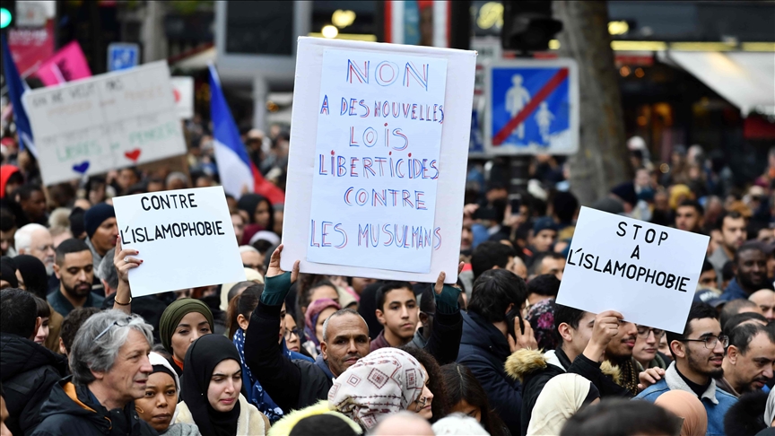 Red Europea contra el Racismo advierte que ideas de ultraderecha y ataques a musulmanes se intensifican en Francia