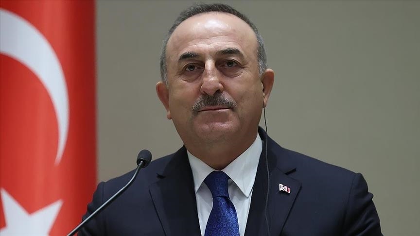 Turkish foreign minister holds talks with Ukrainian, Russian counterparts over phone