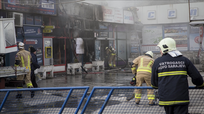 UPDATE: Iz Paša donera nakon požara u Sarajevu: Nije bilo eksplozije plinske boce, uviđaj je u toku