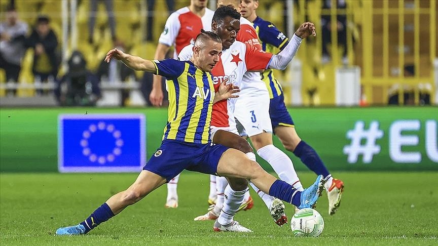 Fenerbahce taste 3-2 loss against Slavia Praha in Istanbul