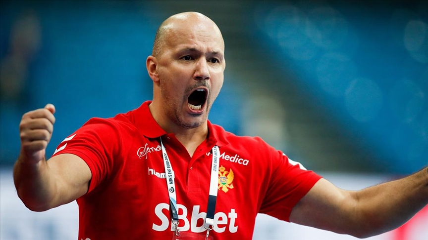 Zoran Roganović ostaje selektor rukometaša Crne Gore