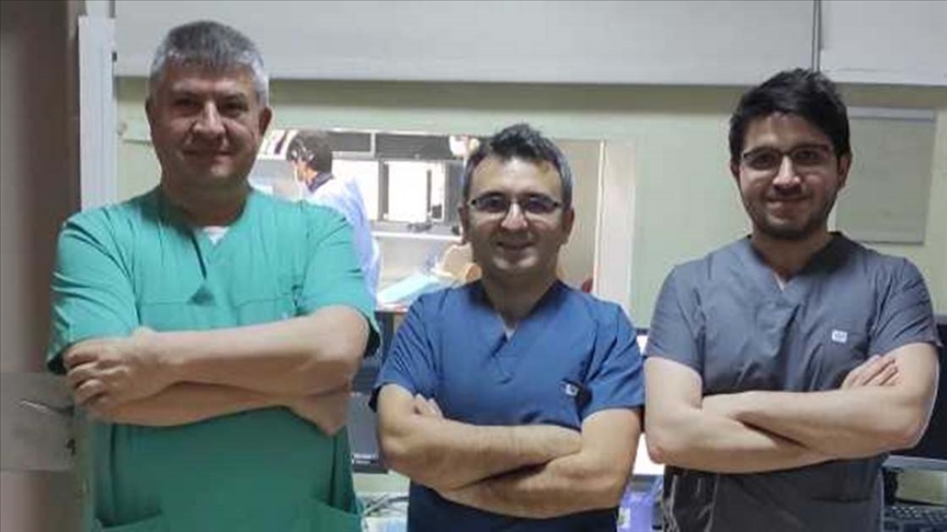 Sakarya Üniversitesi doktorlarının yeni ameliyat yöntemi ödüle layık görüldü
