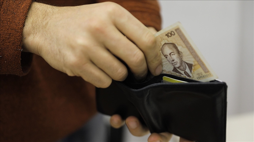 BiH: Prosječna neto plata u decembru iznosila 1.042 KM