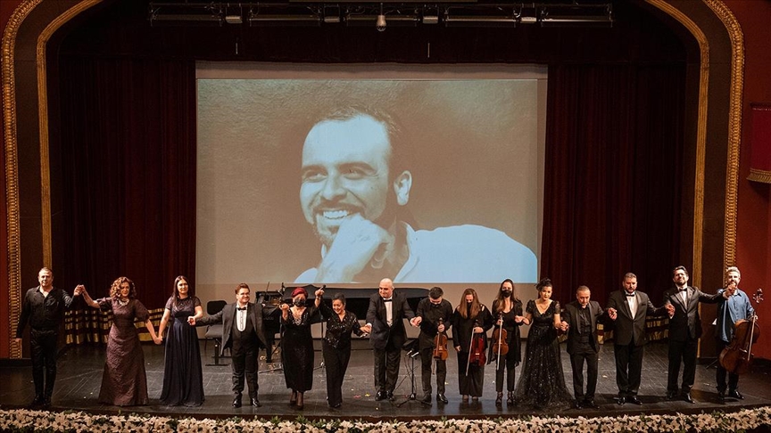 İDOB bariton Sedat Öztoprakı konser ile andı