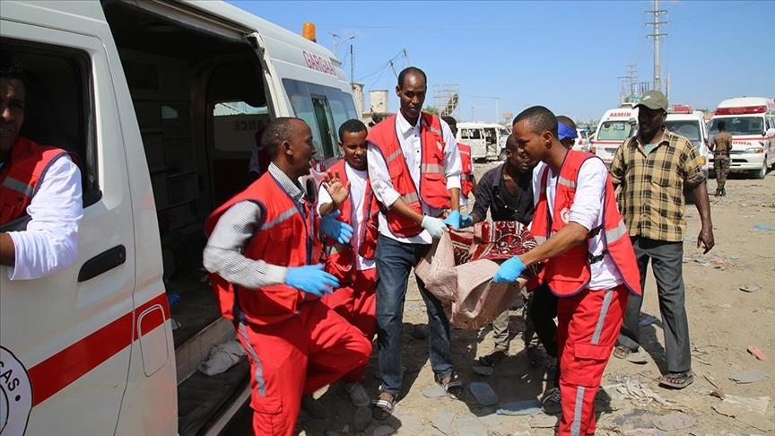 Suicide bombing in central Somalia kills 10