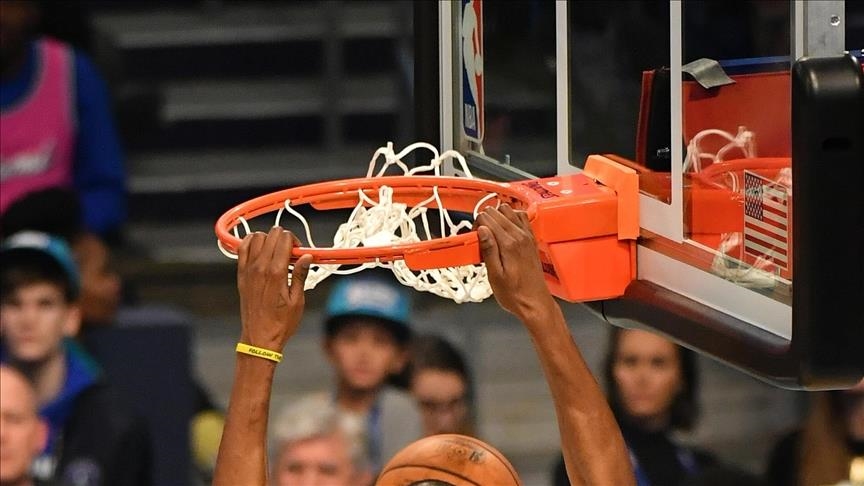 New York Knicks Obi Toppin wins 2022 NBA All-Star Slam Dunk contest