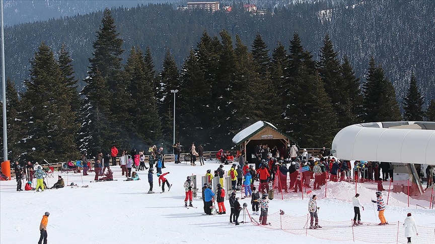 Ilgaz Dağı Yurduntepe Kayak Merkezi 2021de 100 bini aşkın turist ağırladı