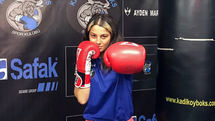 WBC gümüş kemer maçına çıkacak ilk Türk kadın boksör Seren Ay: Bu başarıyı Türk kadınları adına almak istiyorum