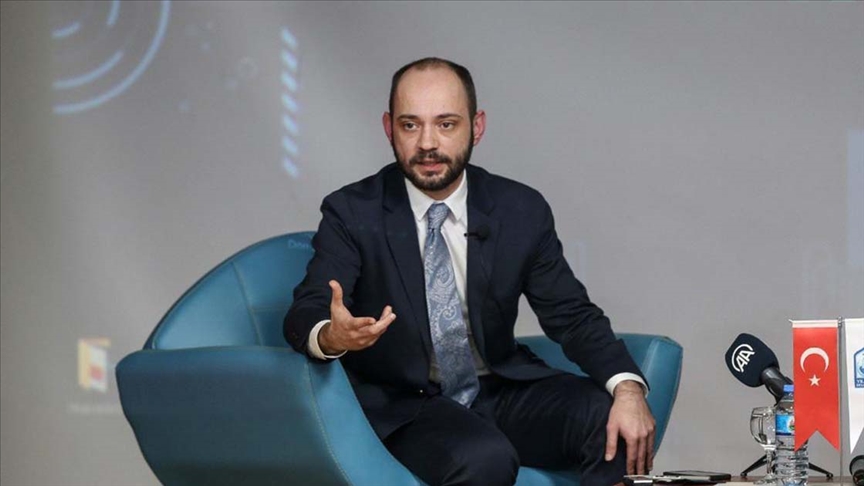 AA Genel Yayın Yönetmeni Özhan, medyanın dijital dönüşümünü anlattı