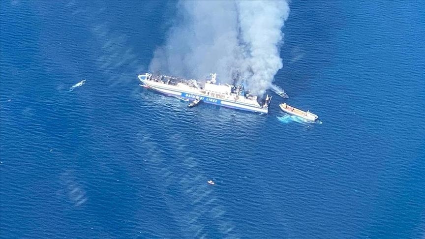 Death toll rises to 2 after blaze on Greece Italy ferry