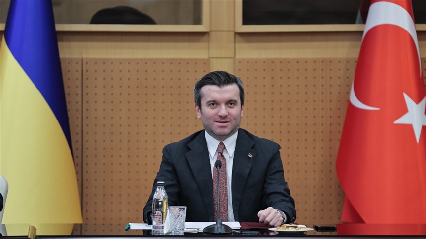 Dışişleri Bakan Yardımcısı Kıran: Tüm iletişim kanallarından Ukrayna'daki Türk vatandaşlarıyla temas halindeyiz