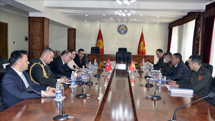 В Бишкеке благодарны Анкаре за военно-техническую поддержку