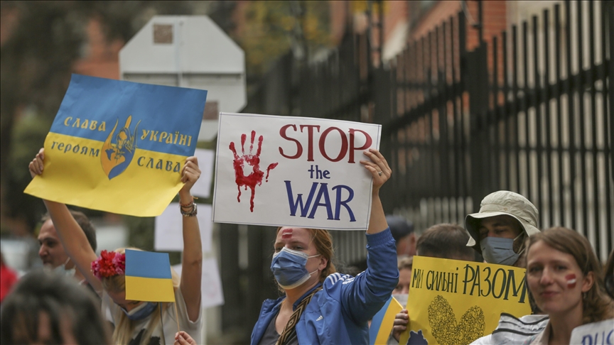 В Колумбии прошла акция протеста против нападения РФ на Украину
