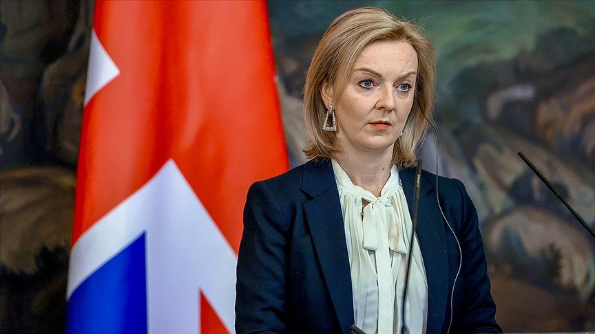 İngiltere Dışişleri Bakanı'ndan, Ukrayna'da savaşmak isteyen İngiliz vatandaşlarına destek