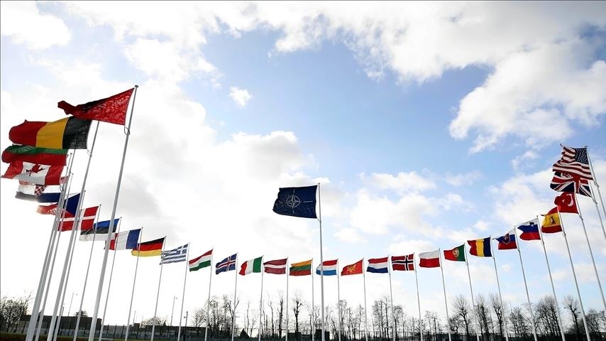 Бельгия отправит украинским войскам топливо и оружие