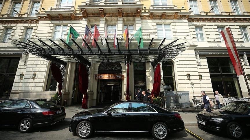 Иран: Запад пока не принял решений по 3-4 ключевым вопросам