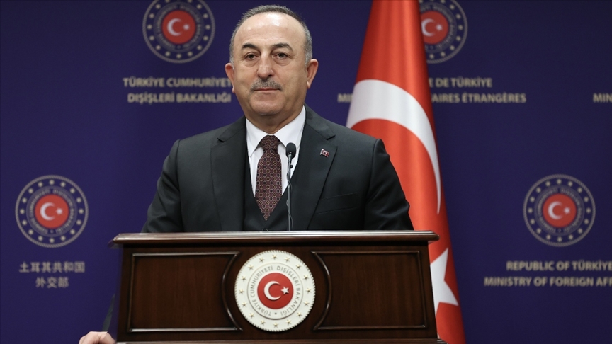 Dışişleri Bakanı Çavuşoğlu: Kıyıdaş olan, olmayan bütün ülkeleri boğazlardan savaş gemisi geçirmemesi konusunda uyardık