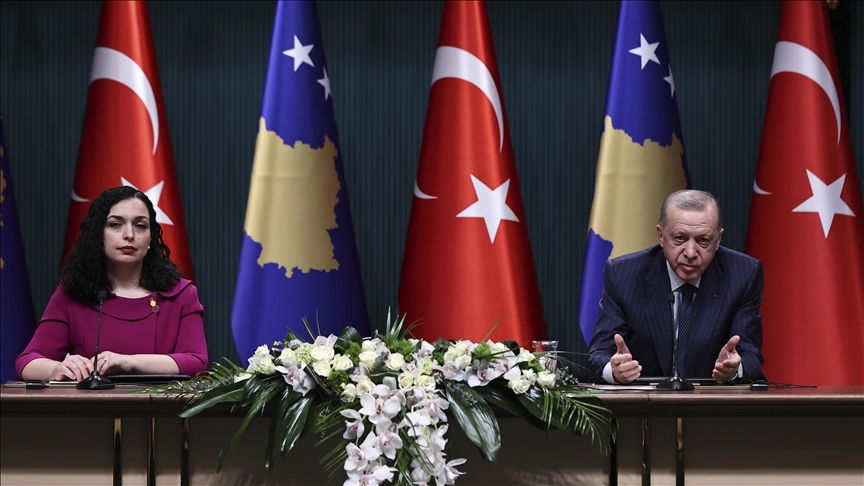 Турскиот претседател Ердоган повика на примирје помеѓу Русија и Украина