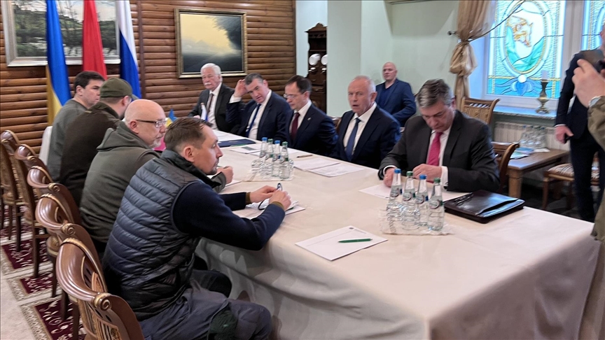 2nd round of Russia-Ukraine peace talks begins in Brest, Belarus