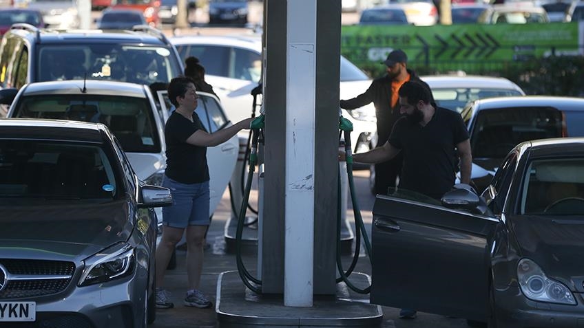 Precios del combustible en Reino Unido vuelven a batir récords históricos