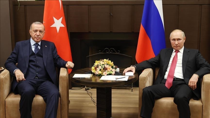 Erdogan et Poutine discutent de l'offensive russe contre l'Ukraine  