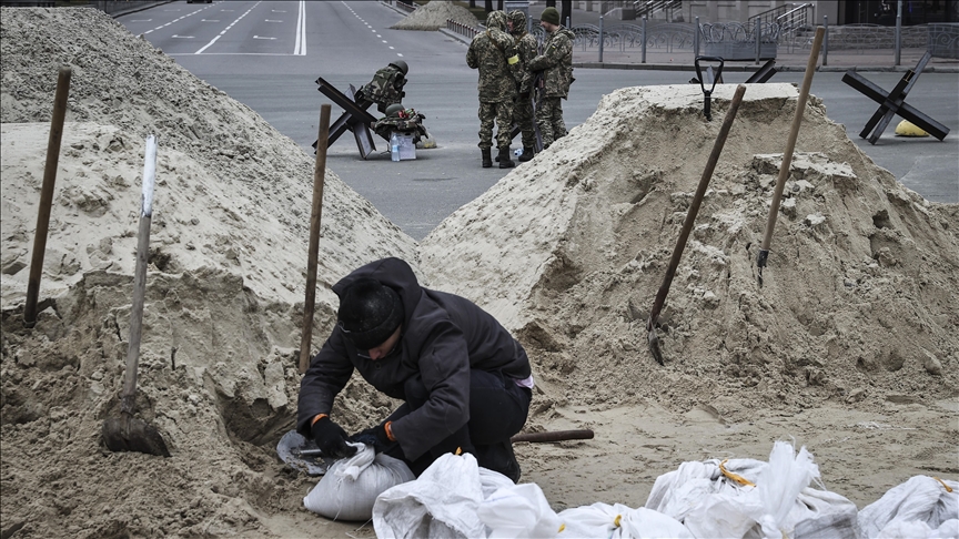 Ukrayna'nın başkenti Kiev'de savaş hazırlıkları devam ediyor 