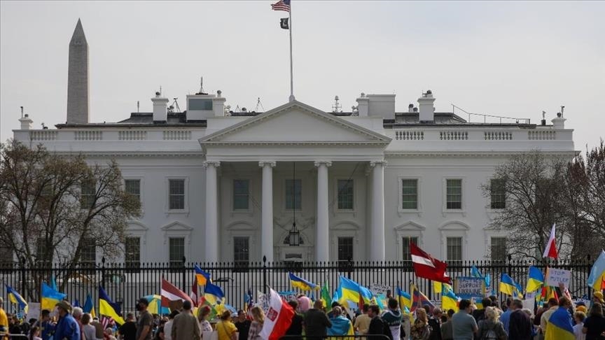 تجمع حمایت از اوکراین مقابل کاخ سفید