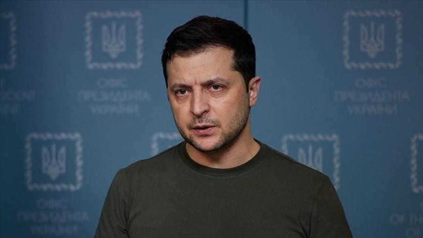 Зеленский призвал Запад закрыть небо или предоставить мощное оружие