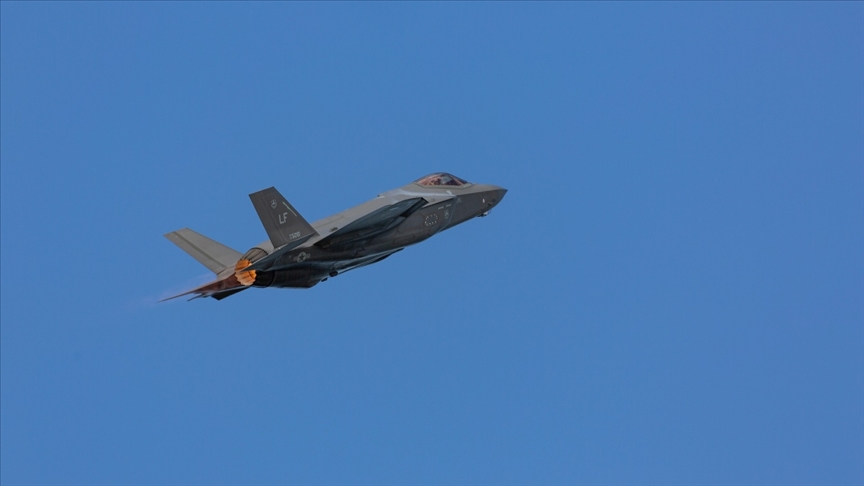 İsrail ordusu, İran'a ait iki SİHA'yı geçen yıl F-35'lerle vurduğunu açıkladı