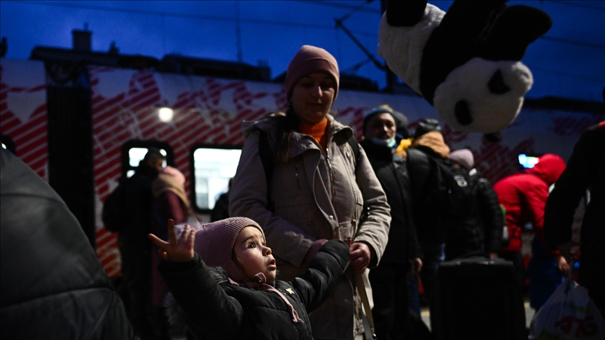 AB Ukrayna'dan kaçan herkese geçici koruma ve sığınma başvurusu hakkı tanıyacak