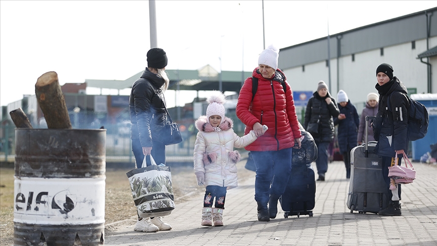 Ukrayna'dan AB ülkelerine 130 bin başka ülke vatandaşı girdi