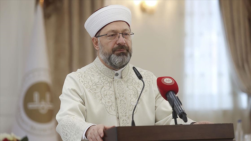 Diyanet İşleri Başkanı Erbaş: İslam kadına yönelik şiddeti reva gören hür tür düşünceyi, inanışı ve töreyi reddetmiştir