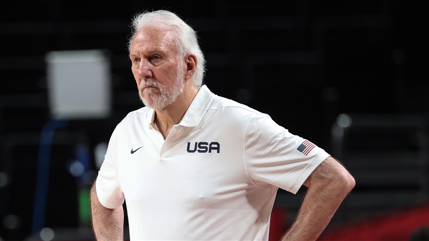 Spurs'ün başantrenörü Popovich NBA rekorunu egale etti