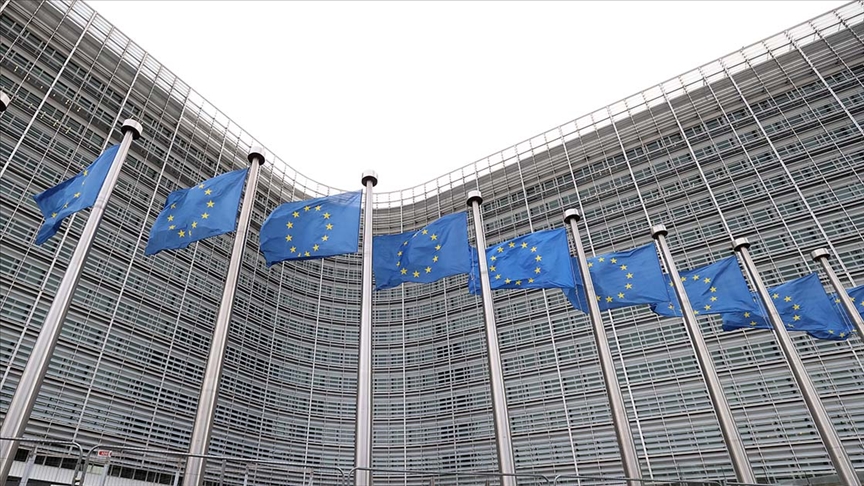 AB, Ukrayna, Moldova ve Gürcistan'ın üyelik başvurusunu inceleyecek