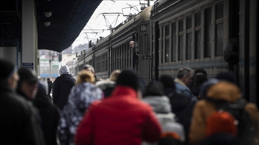 ONU señala que más de 2,15 millones de personas han huido de Ucrania desde que comenzó la guerra