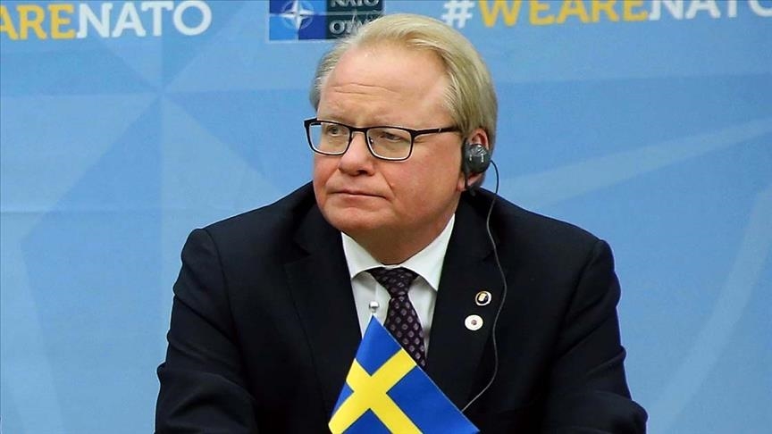 Swedish defense minister says Sweden to not join NATO while he holds post