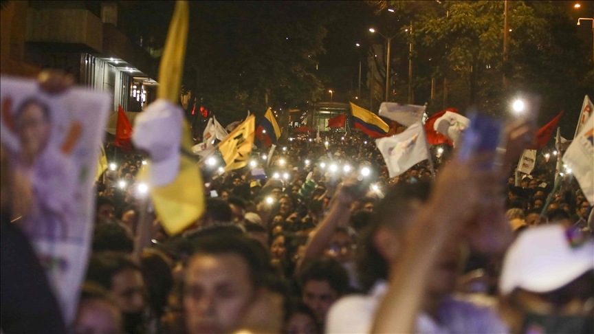 Colombia elige un nuevo Congreso y a tres candidatos presidenciales en unas  históricas votaciones