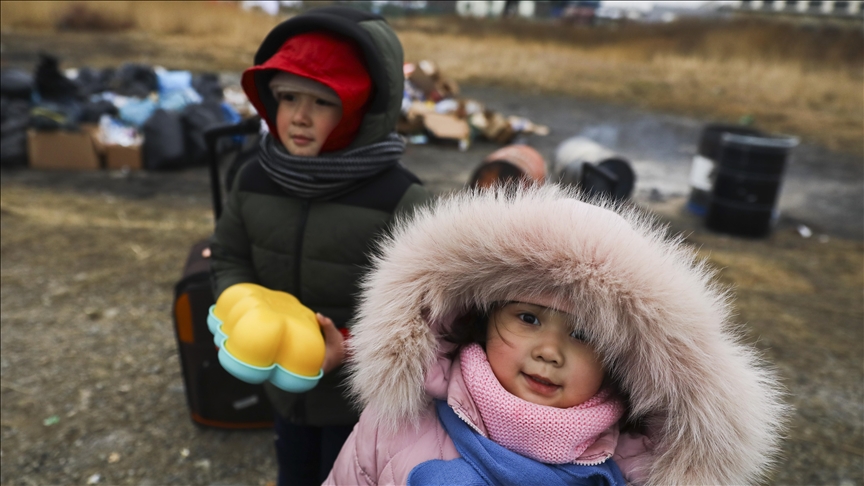Over 1M child refugees forced flee war in Ukraine: UN